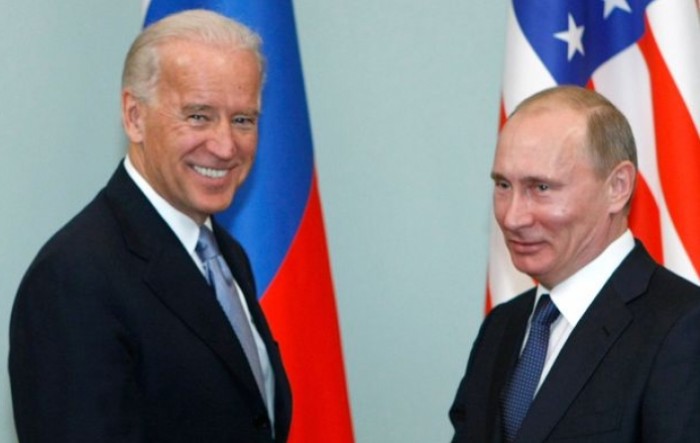 Putin i Biden dogovorili produljenje Novog START-a