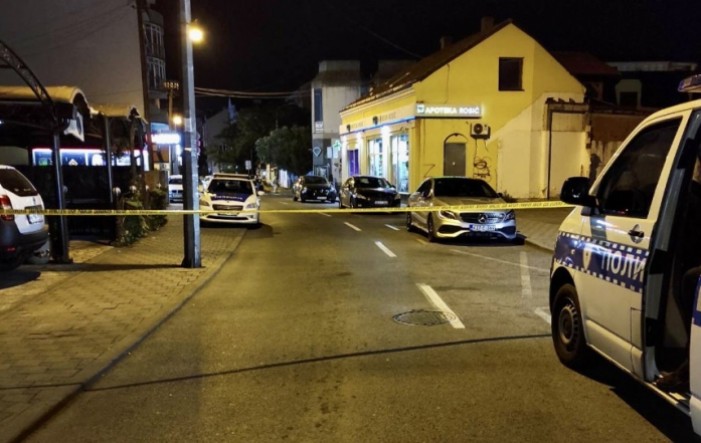U centru Bijeljine ispred noćnog kluba ubijen policijski inspektor