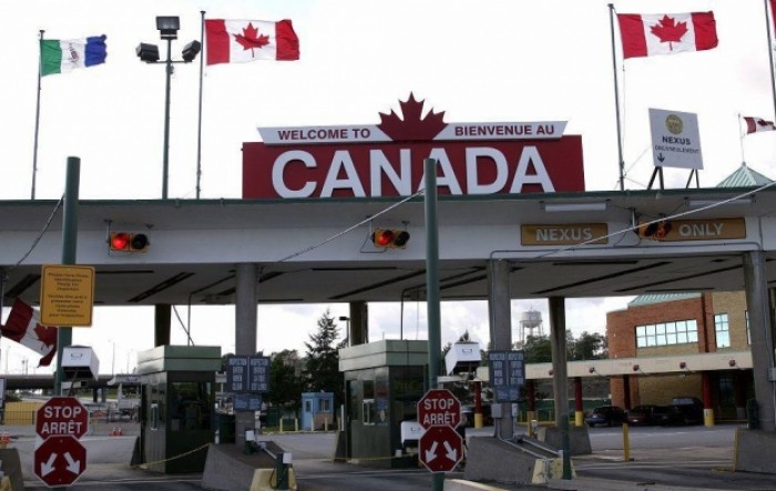 SAD produžio ograničenja za putnike iz Kanade i Meksika do 21. kolovoza