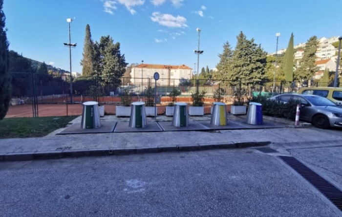 Dubrovnik nabavlja 23 podzemna spremnika za odvojeno prikupljanje otpada