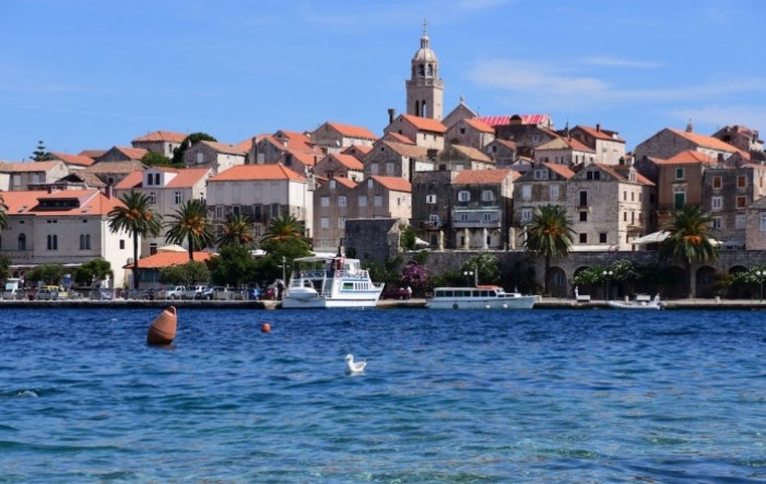 Stranci su ove godine u Hrvatskoj kupili četvrtinu manje nekretnina