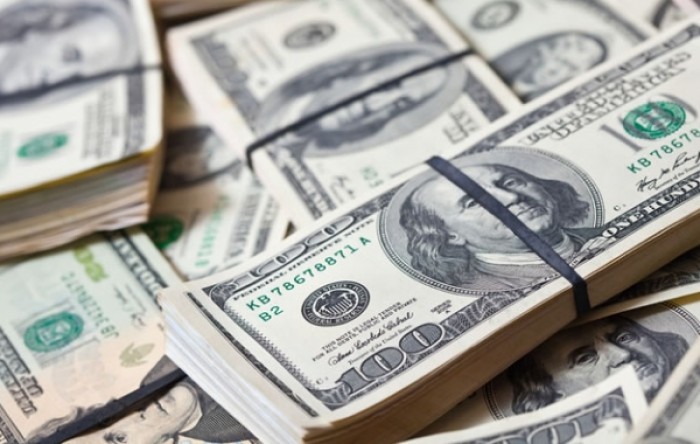 Dolar oslabio, Washington razočarao trgovce