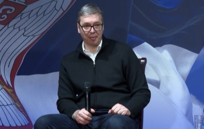 Vučić podnio ostavku