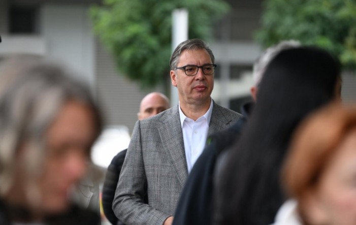 Vučić napao hrvatske medije nakon glasanja
