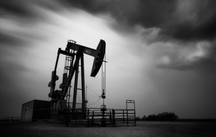 Pad američkih zaliha podigao cijene nafte prema 46 dolara