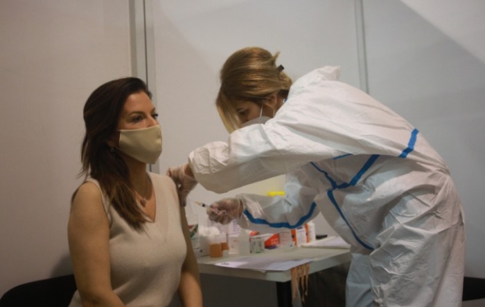Srbija prešla 50 posto cijepljenih protiv covida-19
