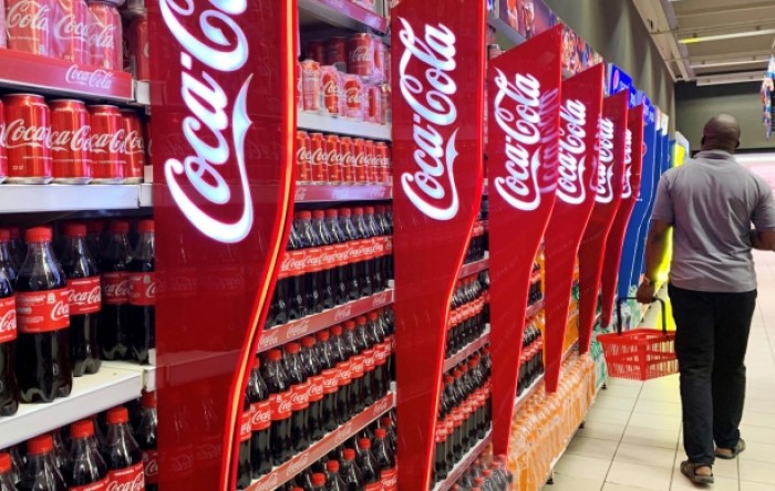 Coca-Cola prekida oglašavanje na društvenim mrežama