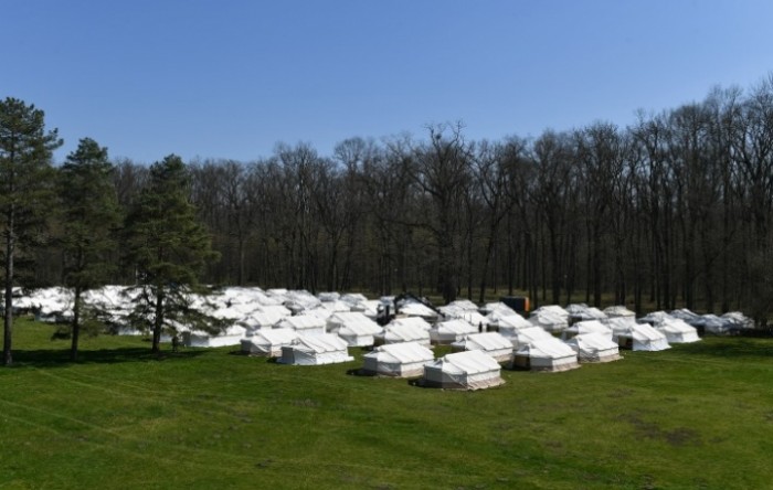 Kod Šida podignut kamp za izolaciju državljana Srbije koji se vraćaju iz inostranstva