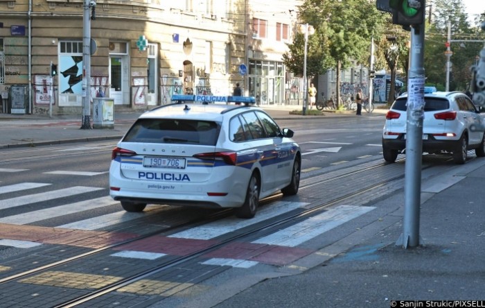 Napad u centru Zagreba: Policija uhitila napadača s nožem, on im umro na ulici