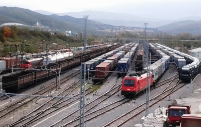 Slovenske železnice: Broj vlakova za Luku Koper pao 25%