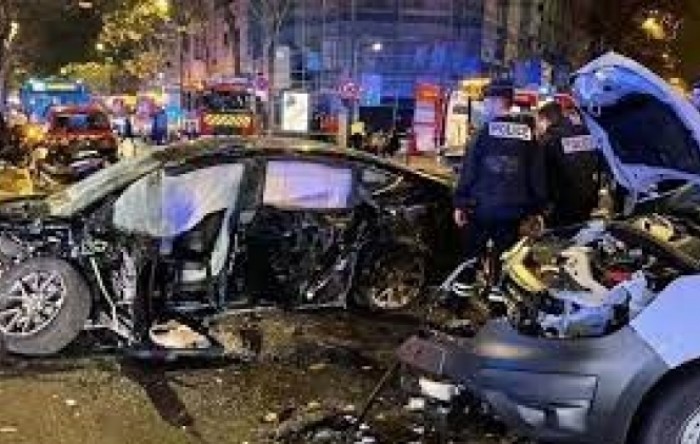 Pariška taksi kompanija G7 obustavila korištenje Tesla vozila zbog prometne nesreće