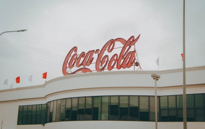 Coca-Cola nadmašila očekivala i poboljšala prognoze