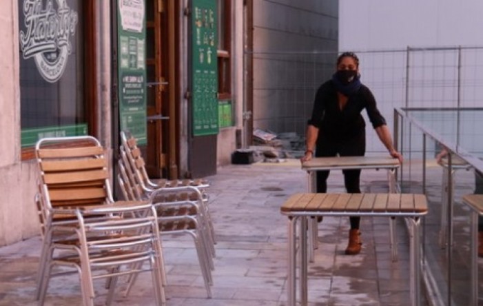 U Kataloniji otvoreni kafići i restorani, pada broj zaraženih
