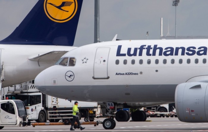 Lufthansa ukida pojedine letove zbog koronavirusa