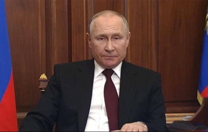 Putin potpisao priznanje dviju separatističkih regija, rekao da je Ukrajina oduvijek ruska
