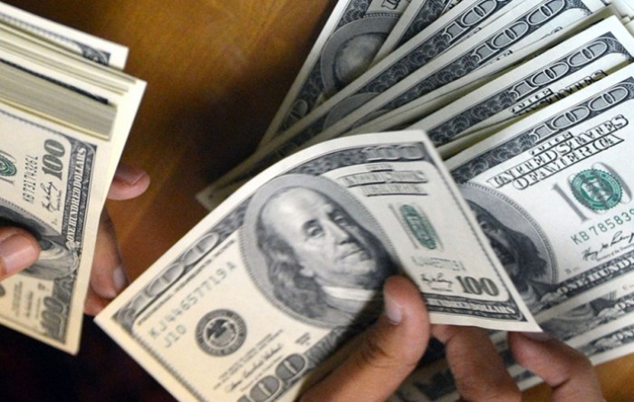 Dolar prema košarici valuta pao nakon tri tjedna rasta