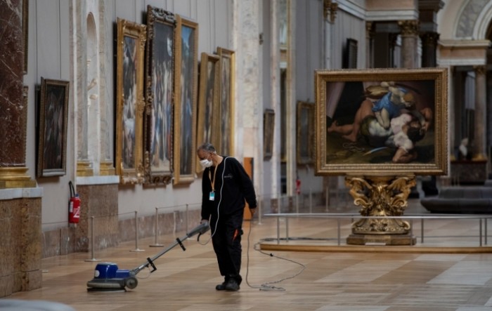 Louvre organizirao aukciju s Mona Lisom kako bi spasio financije