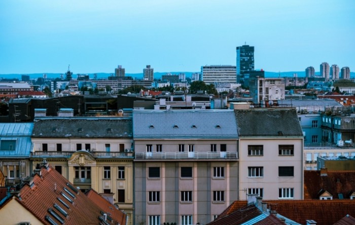 Zagrebom se širio nesnosan smrad, jutros povišene koncentracije lebdećih čestica