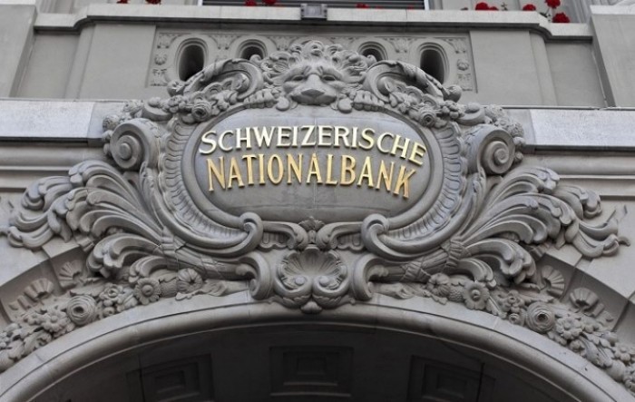 Švicarska narodna banka ključnu kamatnu stopu podigla za 0,5%