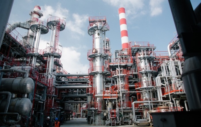 NIS uložio više od 800 miliona evra u Rafineriju nafte u Pančevu