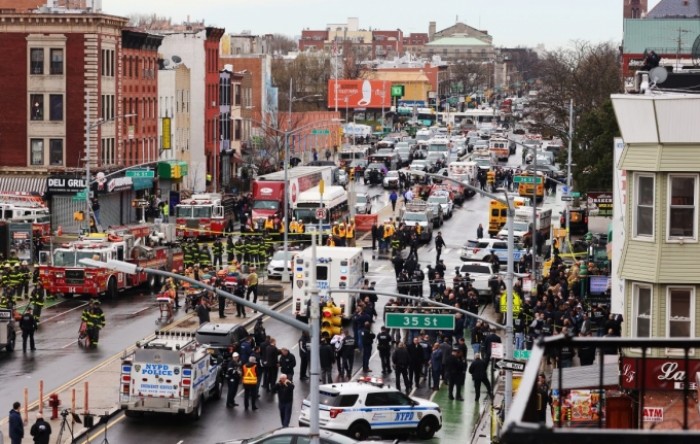 Napad u New Yorku: 16 ljudi ozlijeđeno, od kojih je 10 nastrijeljeno