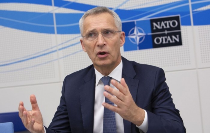 NATO: Članice surađuju s obrambenom industrijom na oružju za Ukrajinu