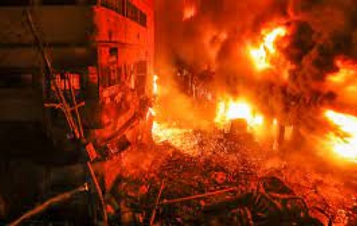 Požar u tvornici u Bangladešu, troje mrtvih, deseci ranjenih