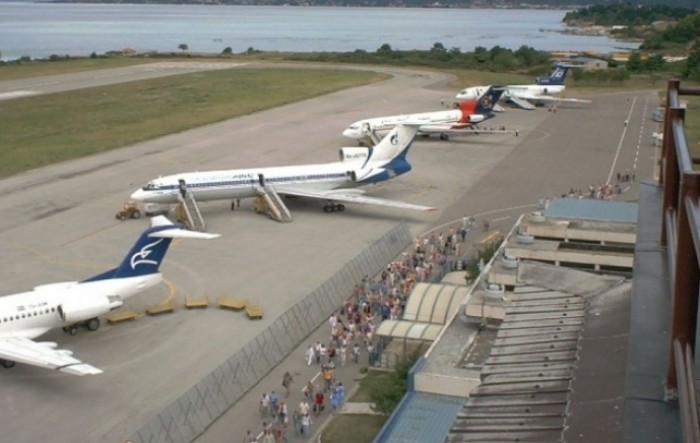 Aerodromi Crne Gore zbog korone izgubili 11 miliona eura