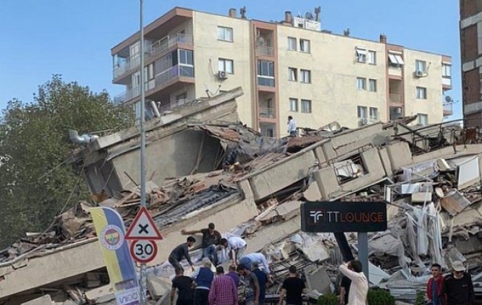 Turska: Raste broj žrtava potresa, sve manje nade u potrazi za preživjelima
