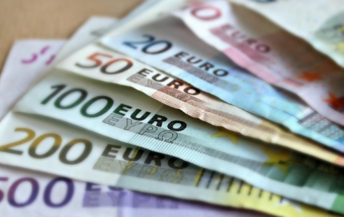 Prosječna neto plaća u Sloveniji 1.133,50 eura