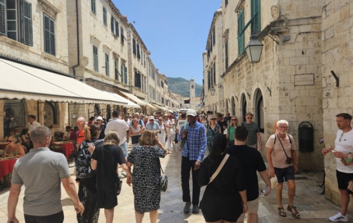 Dubrovnik ostvario tri milijuna noćenja dan ranije nego lani