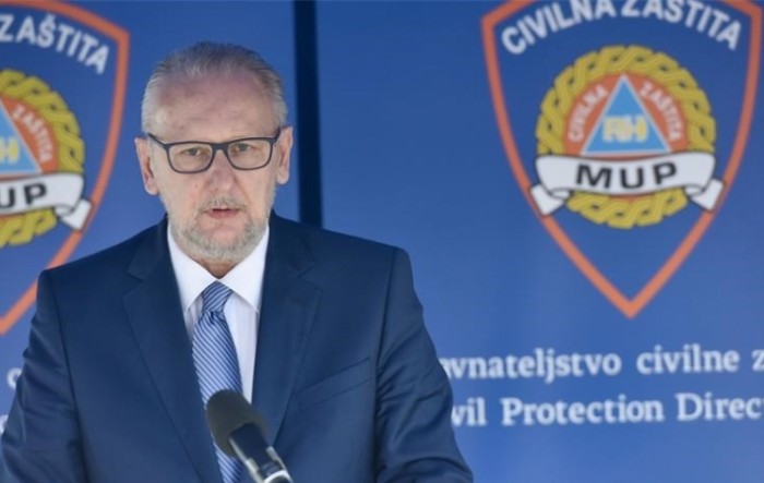 Hrvatska ukida samoizolaciju za ulaske iz BiH, tamo danas više od 100 zaraženih