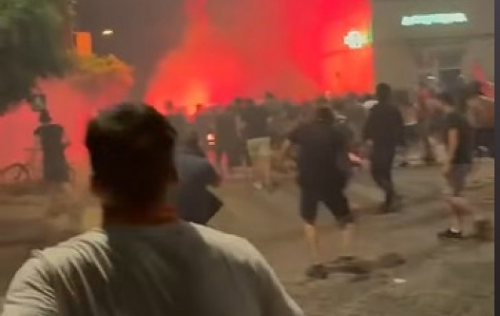 Njemački mediji: Vučić pokazuje svoje pravo lice