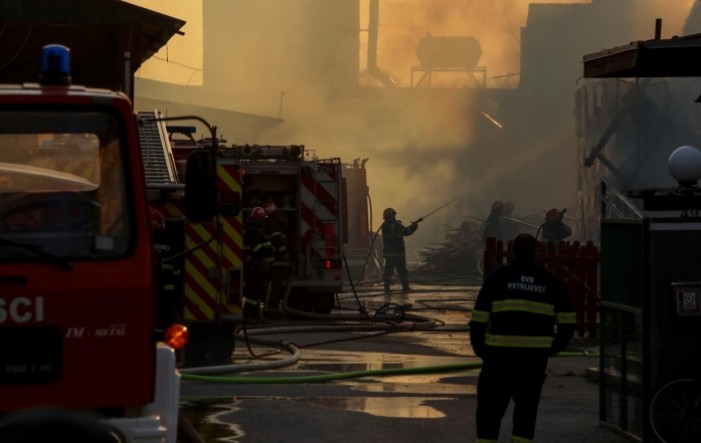 Strašan požar u Valpovu