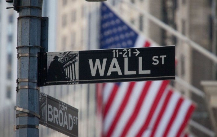Wall Street: Dow Jones porastao, Nasdaq pao