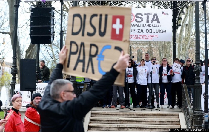 Održan prosvjed Udruge Franak, traže odluku Vrhovnog suda u roku 15 dana