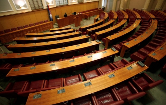 Sabor izglasao zakon o manjoj Vladi