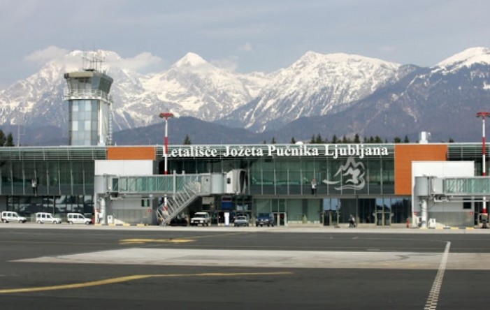 Slovenska vlada za 2021. nudi aviokompanijama pet milijuna eura subvencija