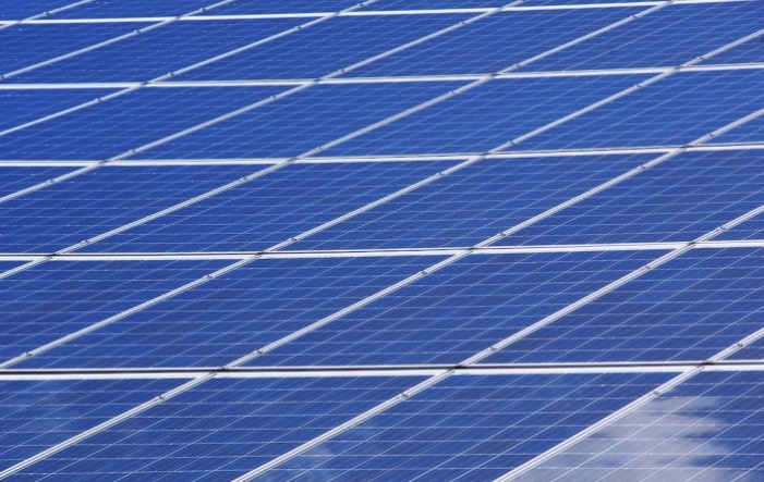﻿ Europski proizvođači solarnih panela traže pomoć