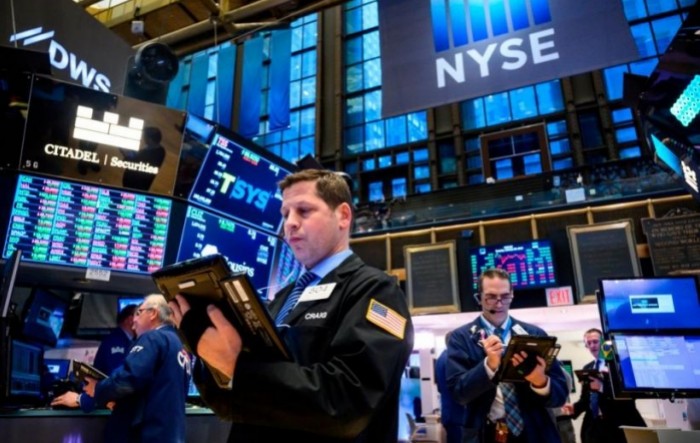 Wall Street oštro pao nakon Powellovih upozorenja