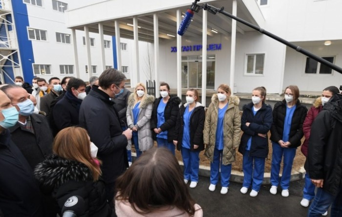 Vučić: Oprema za kovid bolnicu u Kruševcu koštala milijardu i 119 miliona dinara