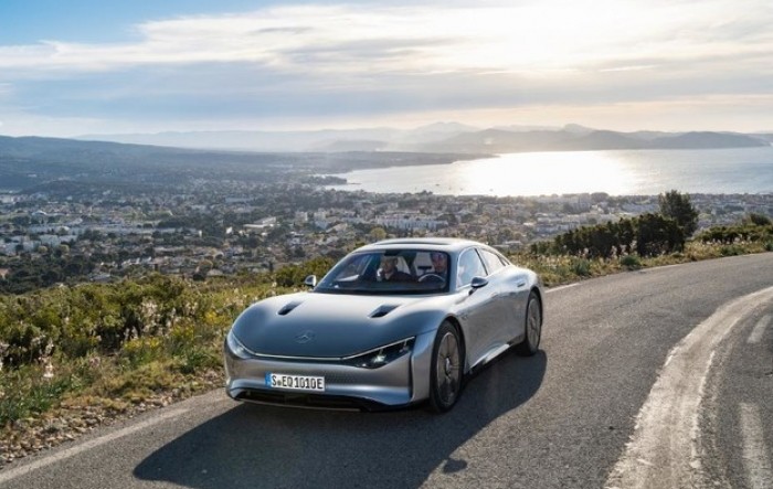 Mercedesov električni VISION EQXX vozi 1000 km s jednim punjenjem