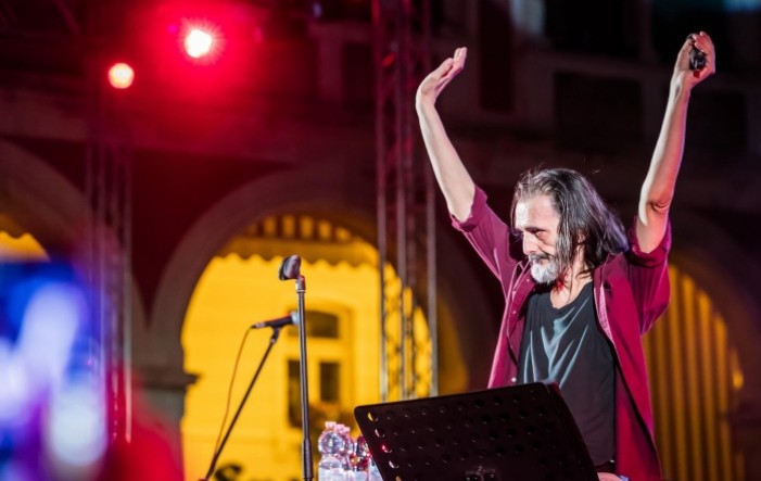 Preminuo Goran Bare