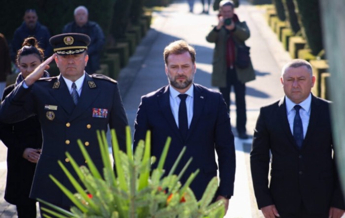 MORH na ispraćaj vojnika pozvao medije, predsjednik Milanović nije