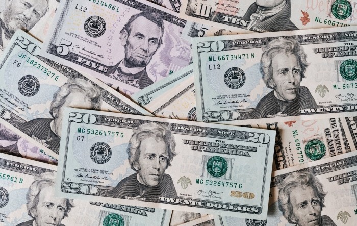 Dolar na novoj najvišoj razini u 20 godina