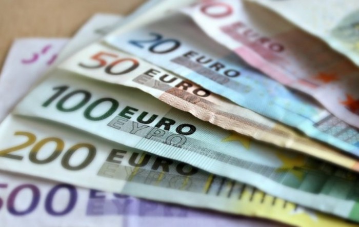 Ohrabrujući pokazatelji iz eurozone poduprli euro
