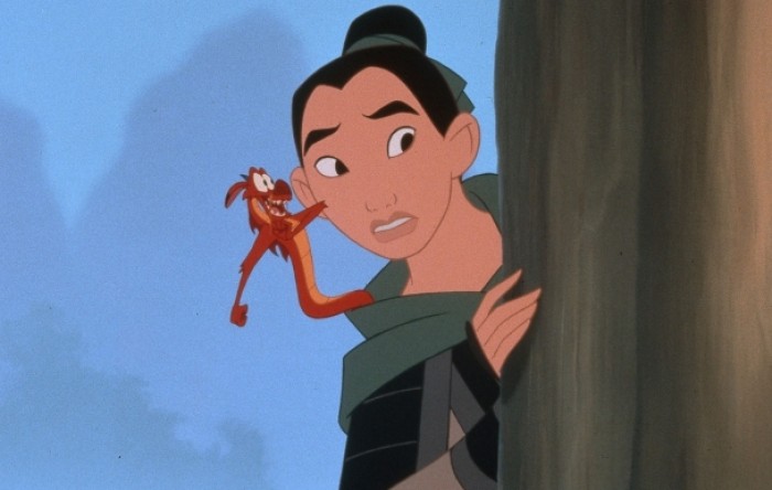 Problemi po Disneyjev spektakl Mulan