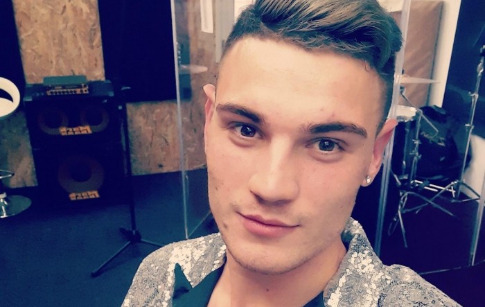 Mladi zagrebački pjevač opljačkan u Zagrebu: Napali su me jer sam gay