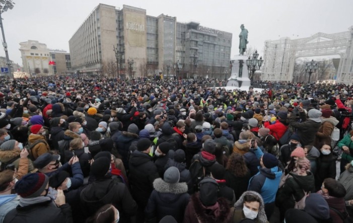 Moskva: Veliki prosvjedi protiv Putina, preko 1.900 uhićenih