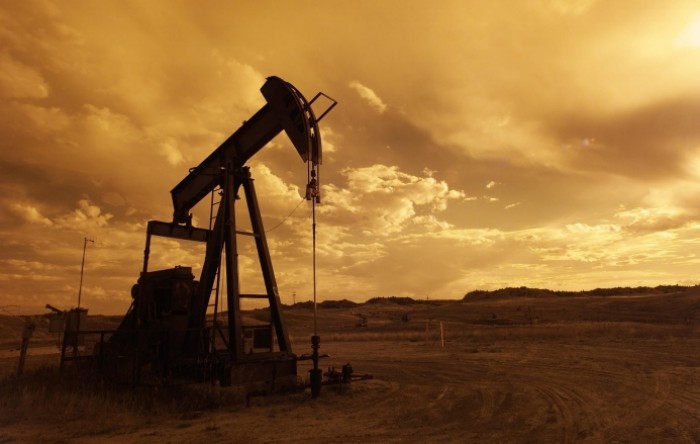Strah od recesije spustio cijene nafte prema 103 dolara